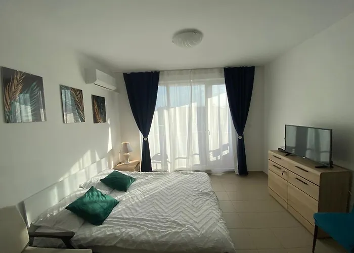 Apart-hotel Admiral Plaza Sunny Beach