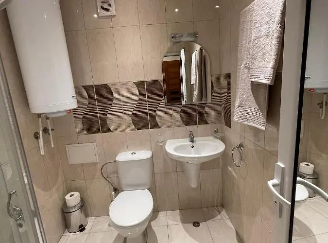 Admiral Plaza Apart-hotel 3*